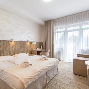 https://osrodek-wypoczynkowy-wiga.kolobrzeghotels.com