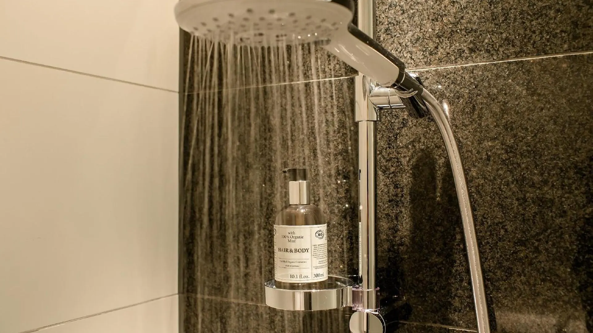 Motel One Paris-Porte Doree Francja